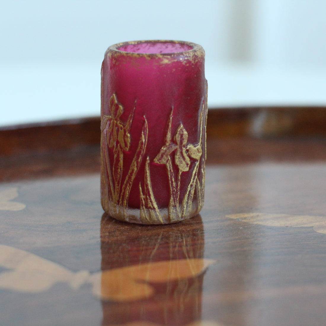 Vase miniature Daum Nancy aux iris