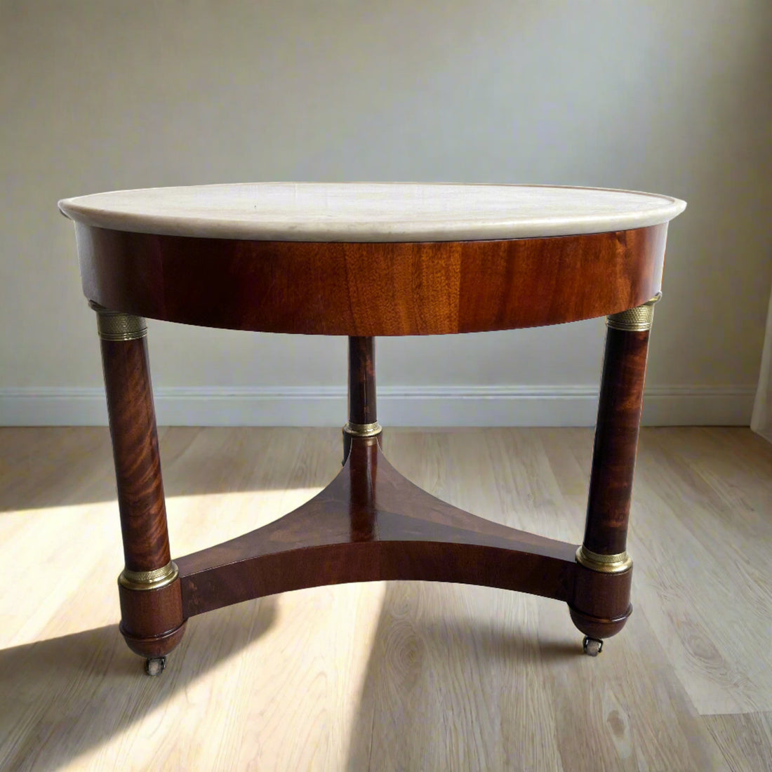 Table Empire du Château de Cormatin
