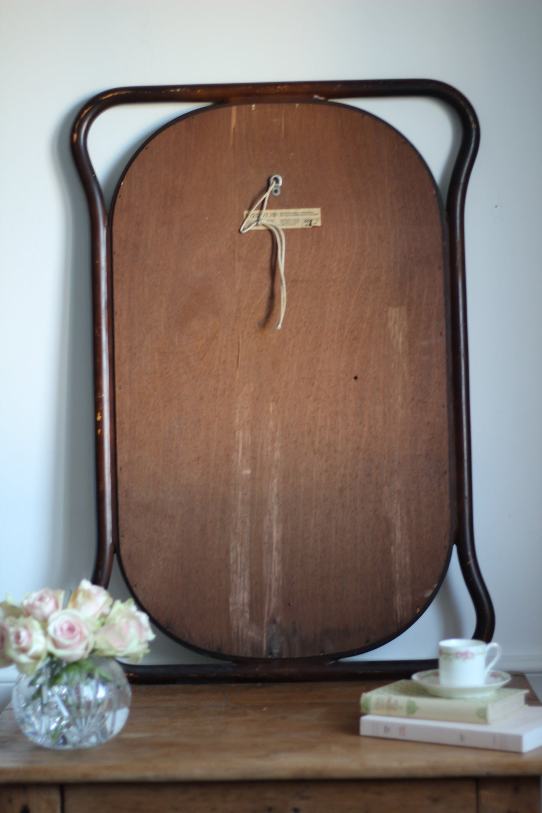 Miroir en bois courbé
