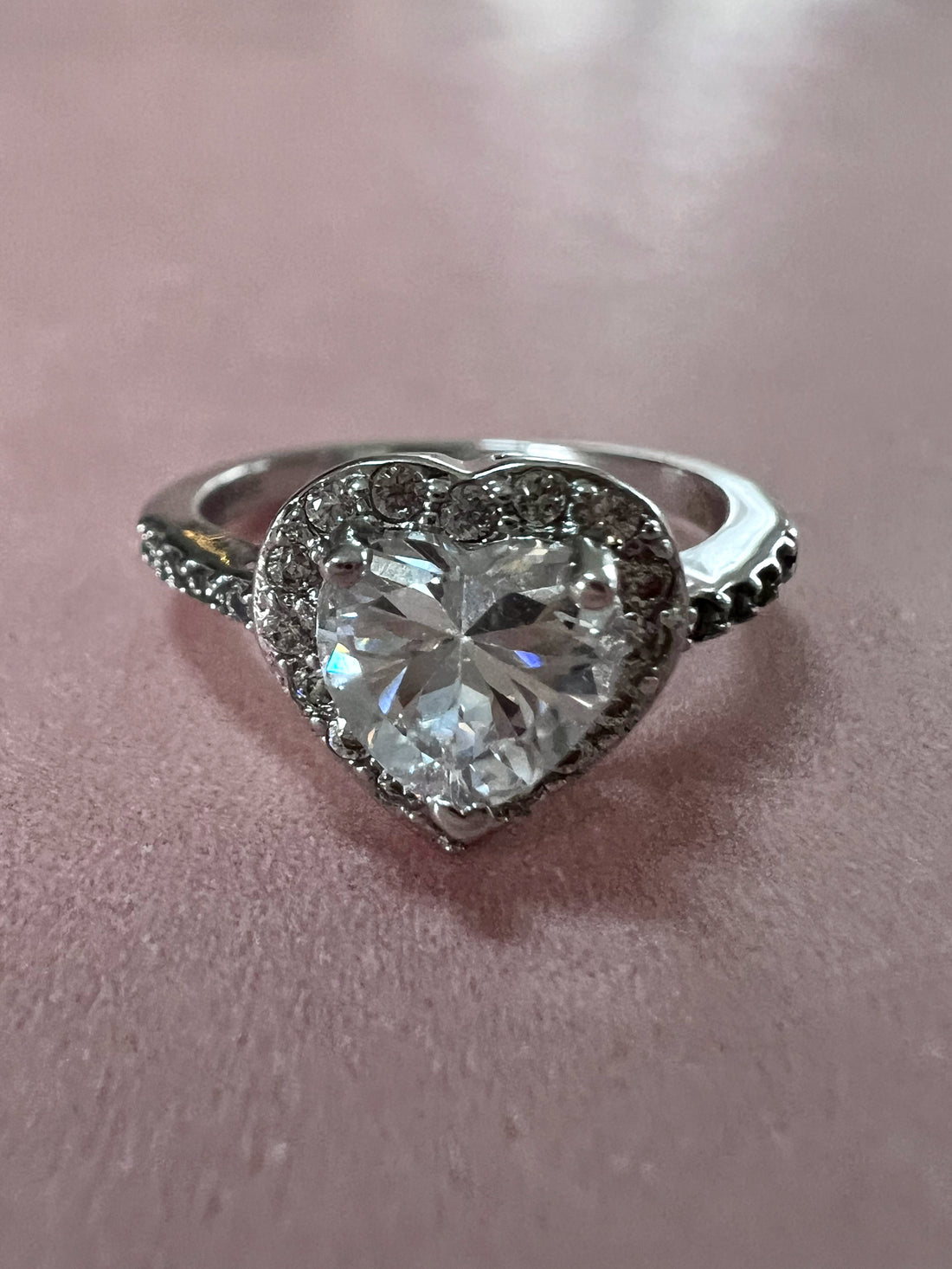 Ensemble de 4 trésors argentés - Angleterre - 1887, 1900 et XXème