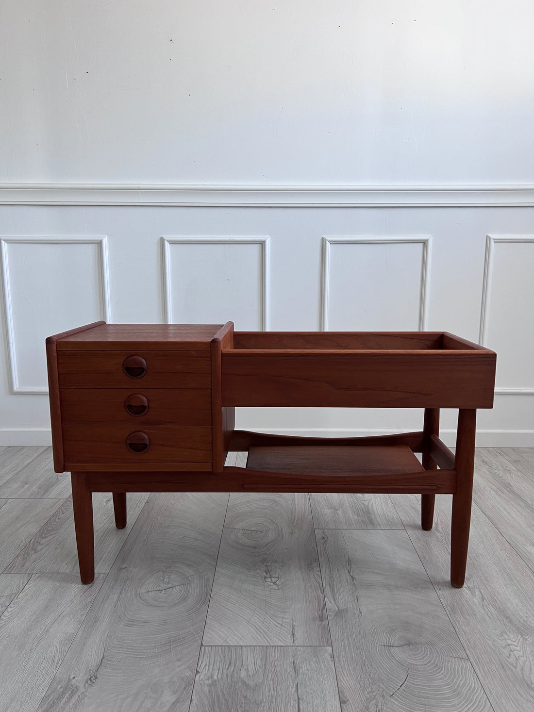 Jardinière en teck Arne Iversen - Danemark - 1960 (livraison incluse)