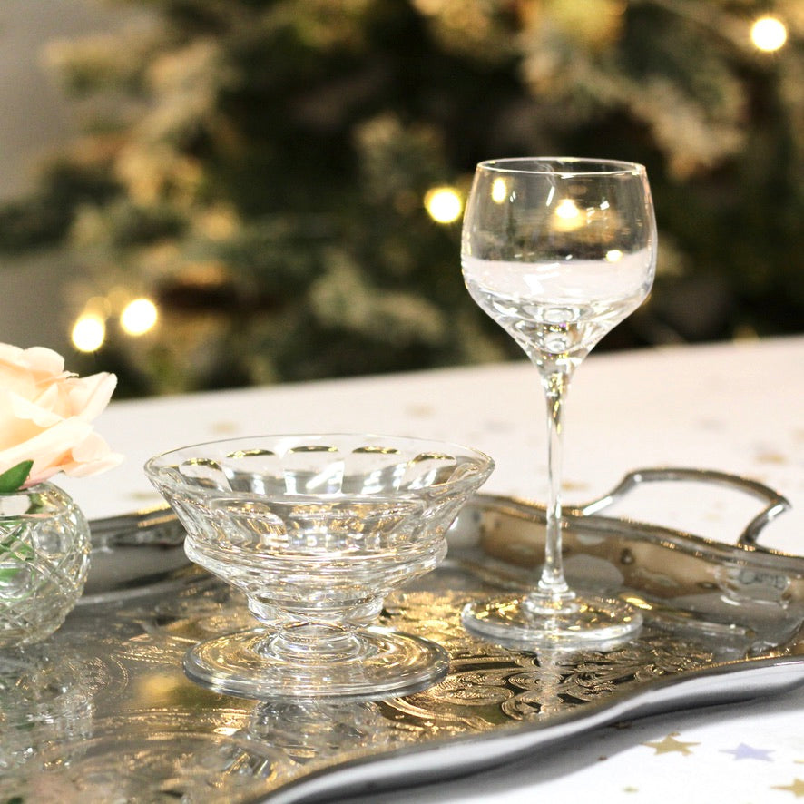 Suite de 8 verres à pied en cristal St Louis