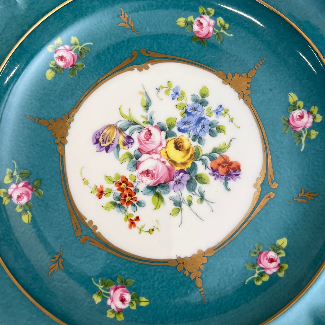 Soupière et plat Sèvres 1920