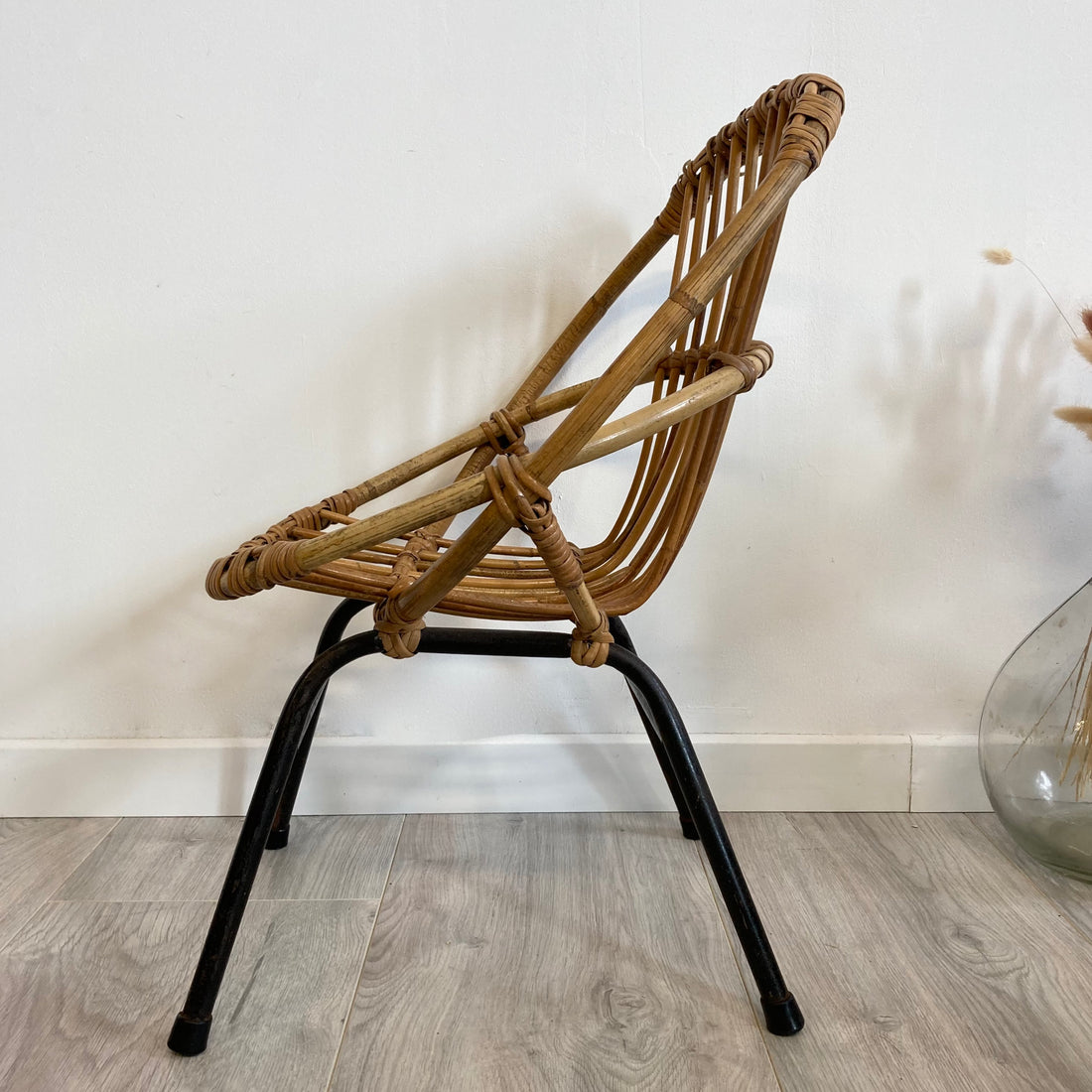 Fauteuil en rotin vintage pour enfants