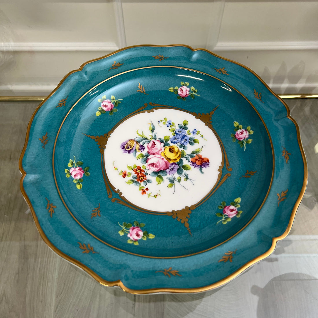 Soupière et plat Sèvres 1920
