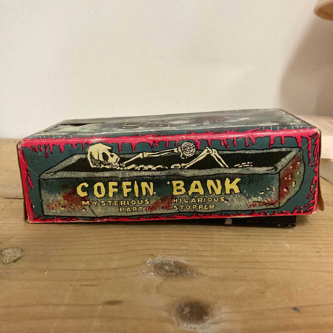 Tirelire "Coffin Bank" années 70