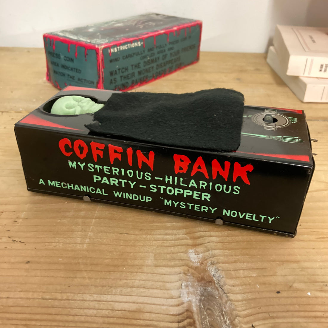 Tirelire "Coffin Bank" années 70
