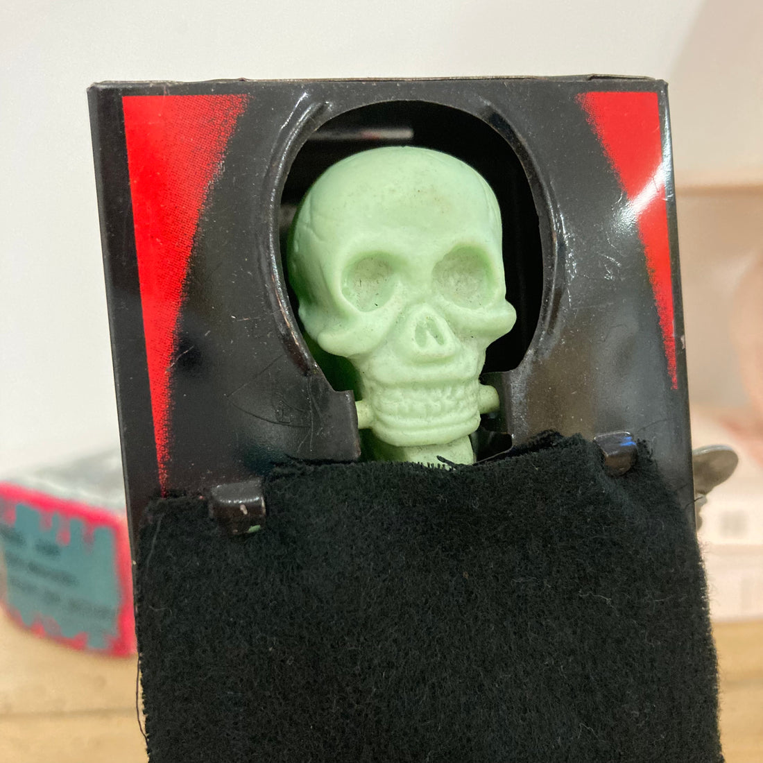 Tirelire "Coffin Bank" années 70