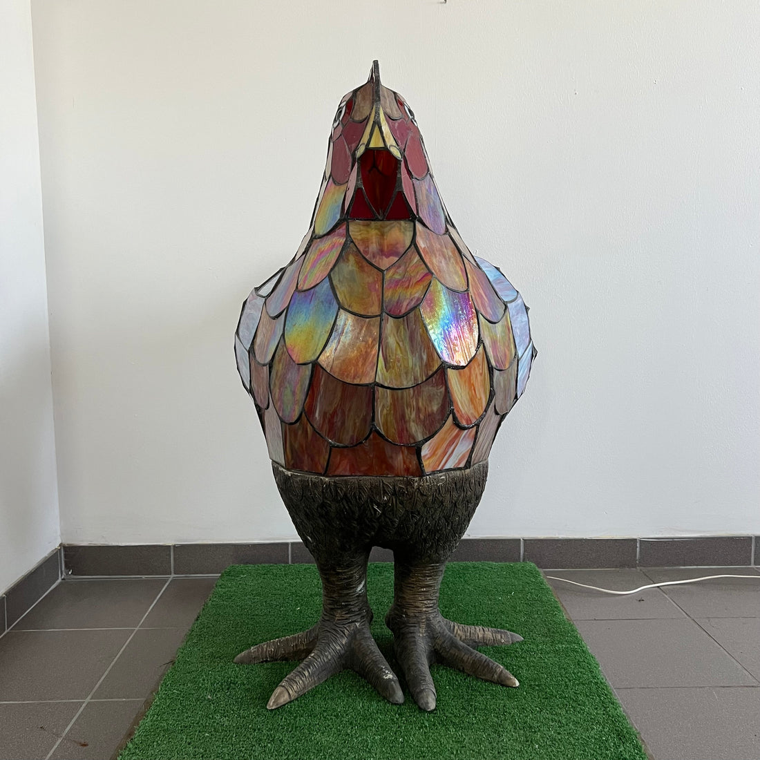 Poule artisanale lumineuse en vitraux - pièce unique