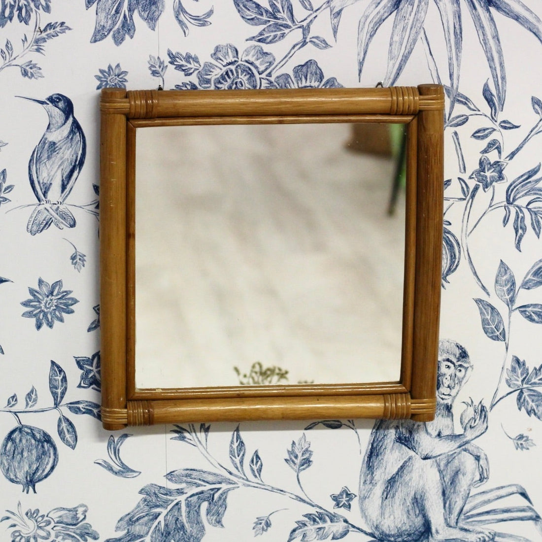 Miroir en rotin vintage