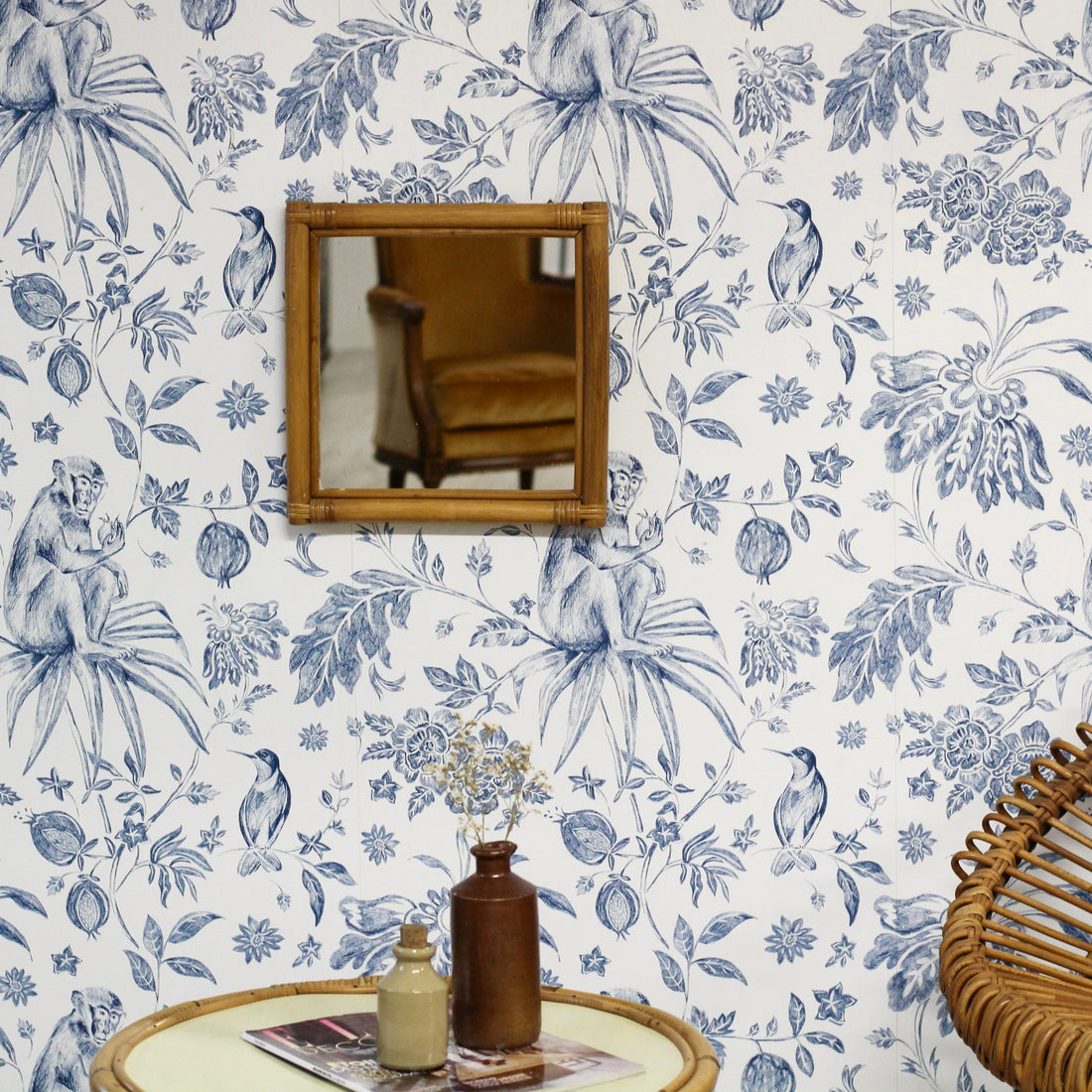 Miroir en rotin vintage