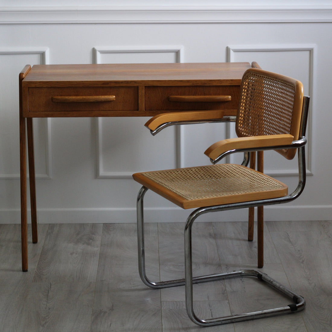 Bureau vintage des années 50 (livraison incluse)