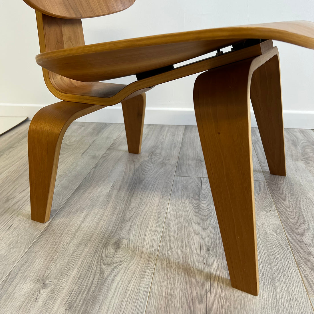 Chaise Eames LCW vintage