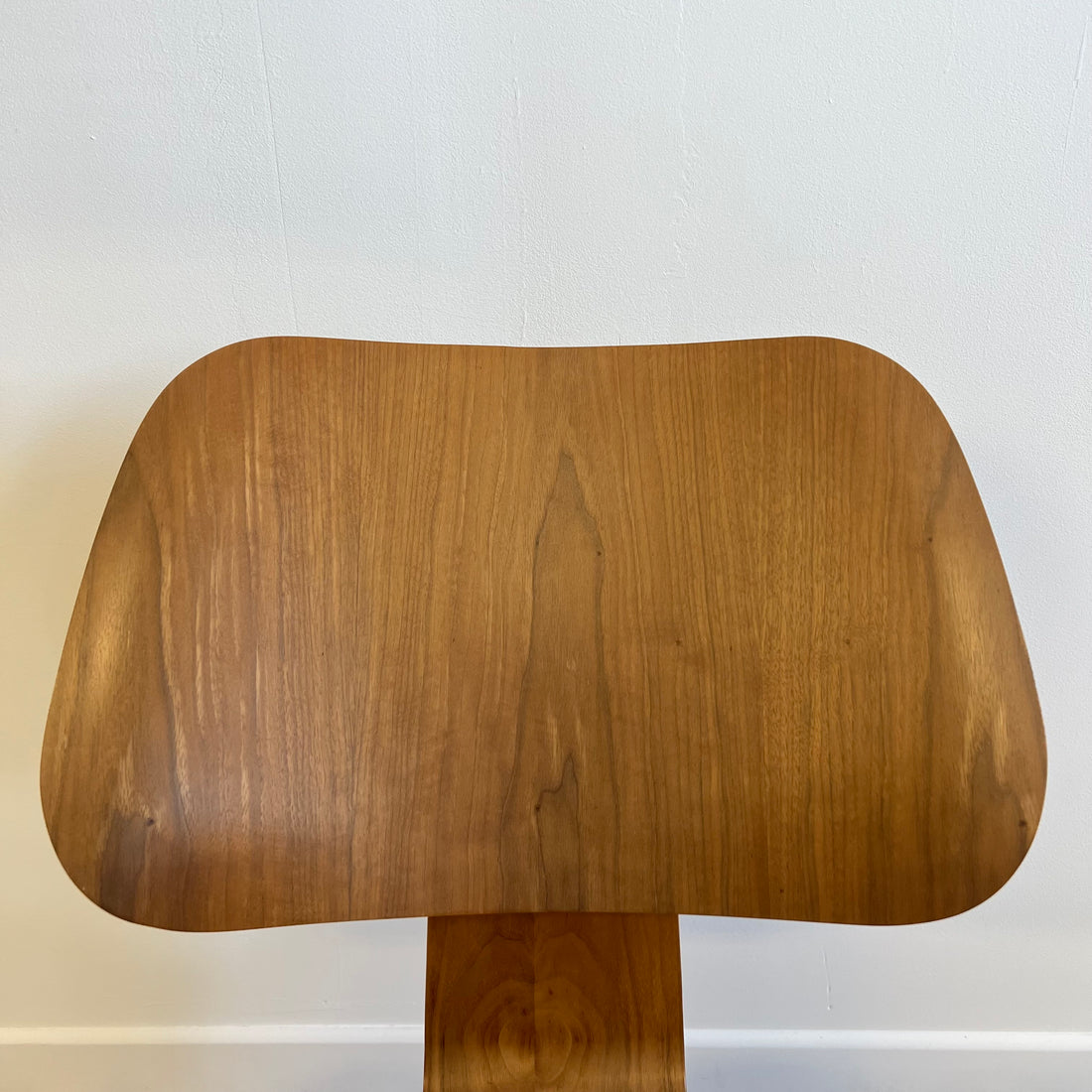 Chaise Eames LCW vintage